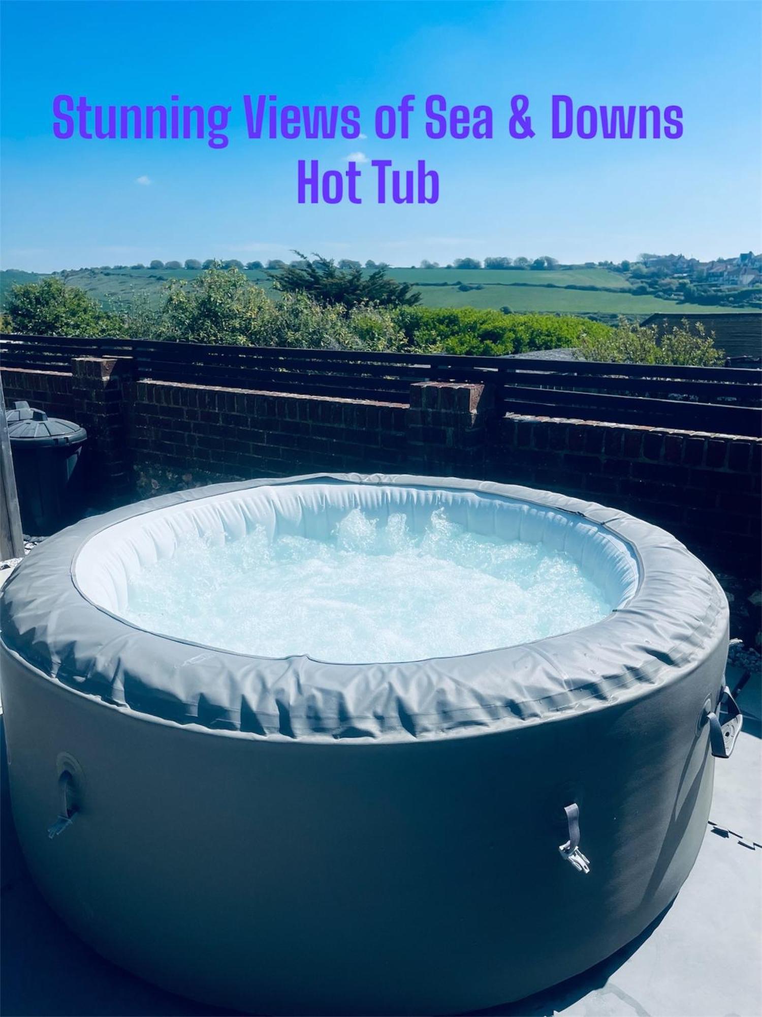 Spacious With Sea/ Downs Views Sole Use Of Hottub In * Seaford
